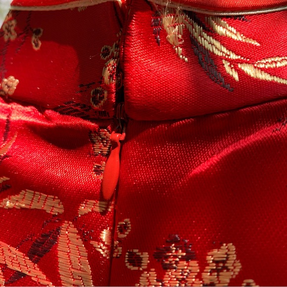 Vintage Cheongsam Qipao, maxi-dress, red, gold, black embroidery - Picture 6 of 9